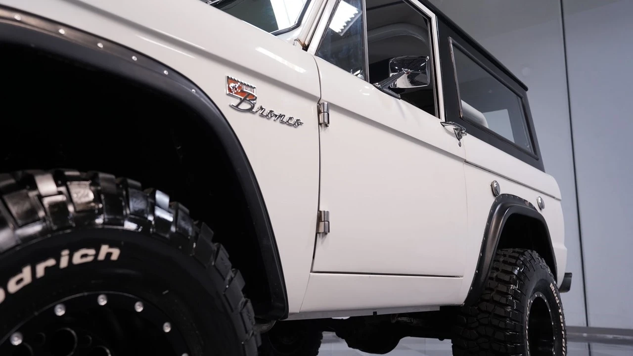 1967 Ford Bronco 1st Gen - Image 18 of 21
