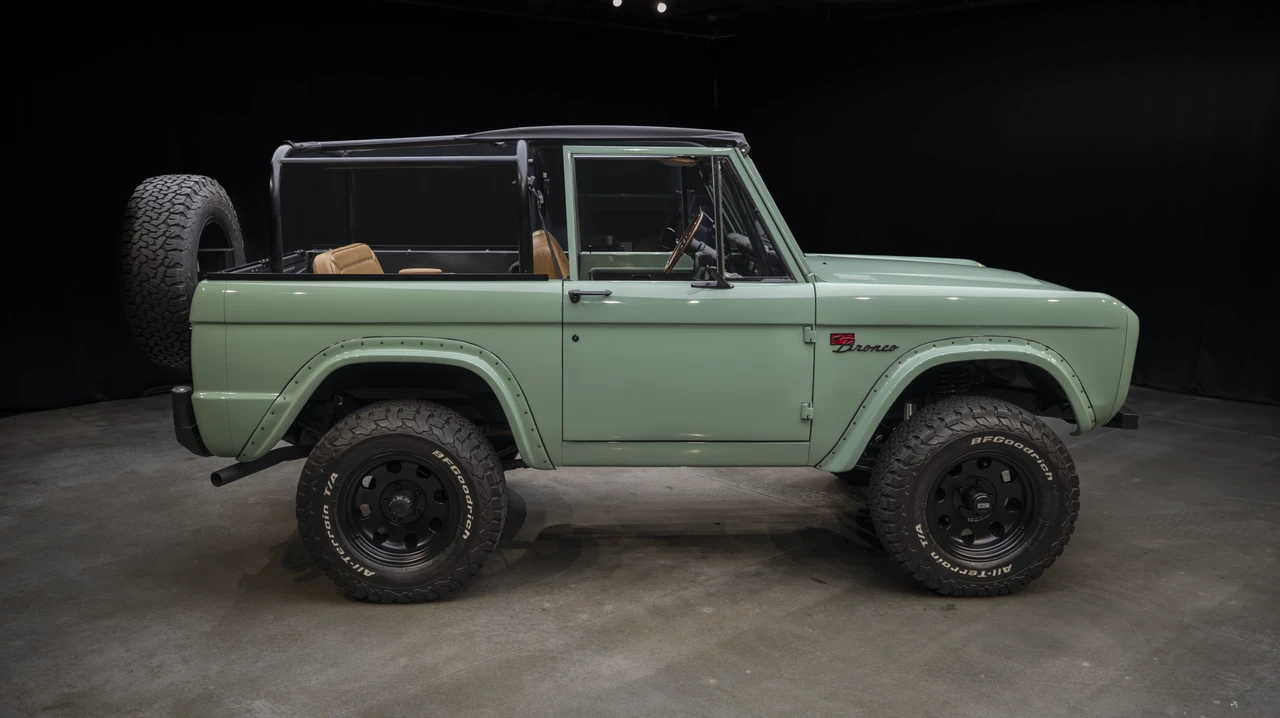 1967 Ford Bronco 1st Gen - Image 10 of 31