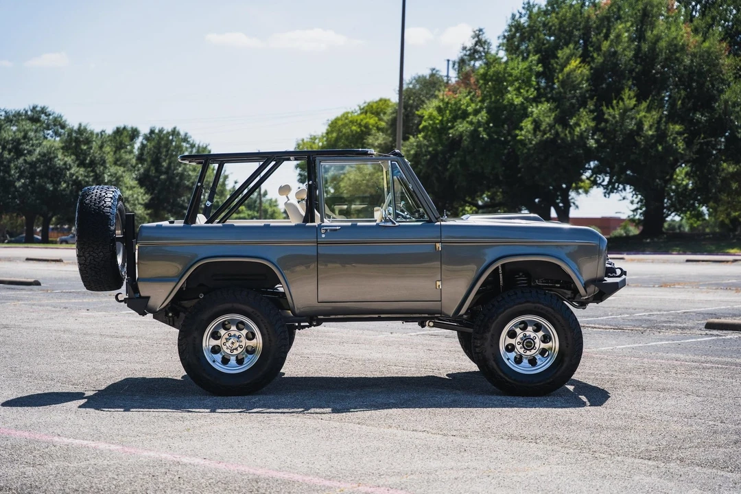 1967 Ford Bronco 1st Gen - Image 21 of 31