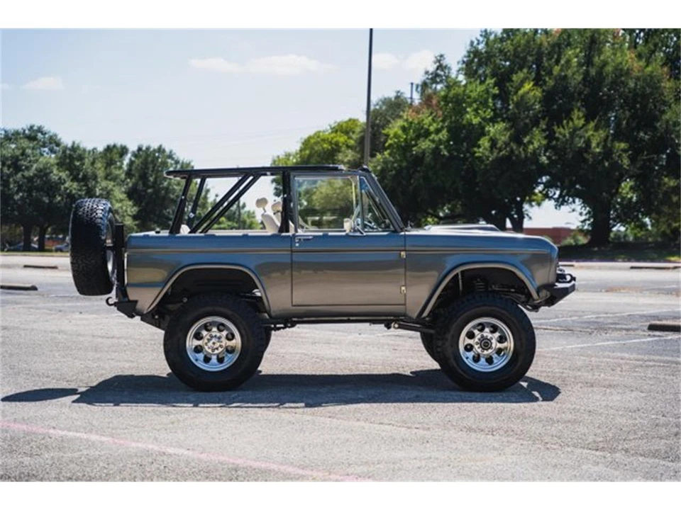 1967 Ford Bronco 1st Gen - Image 21 of 31