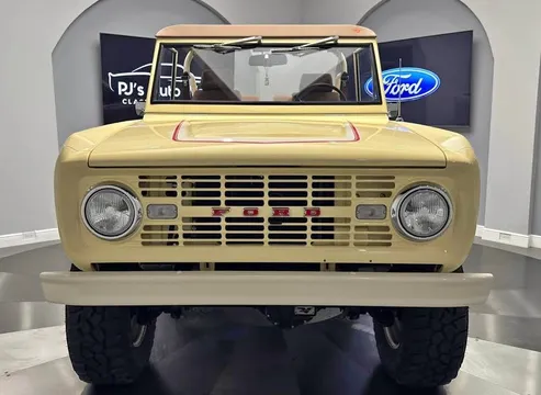 1967 Ford Bronco 5.0L Coyote