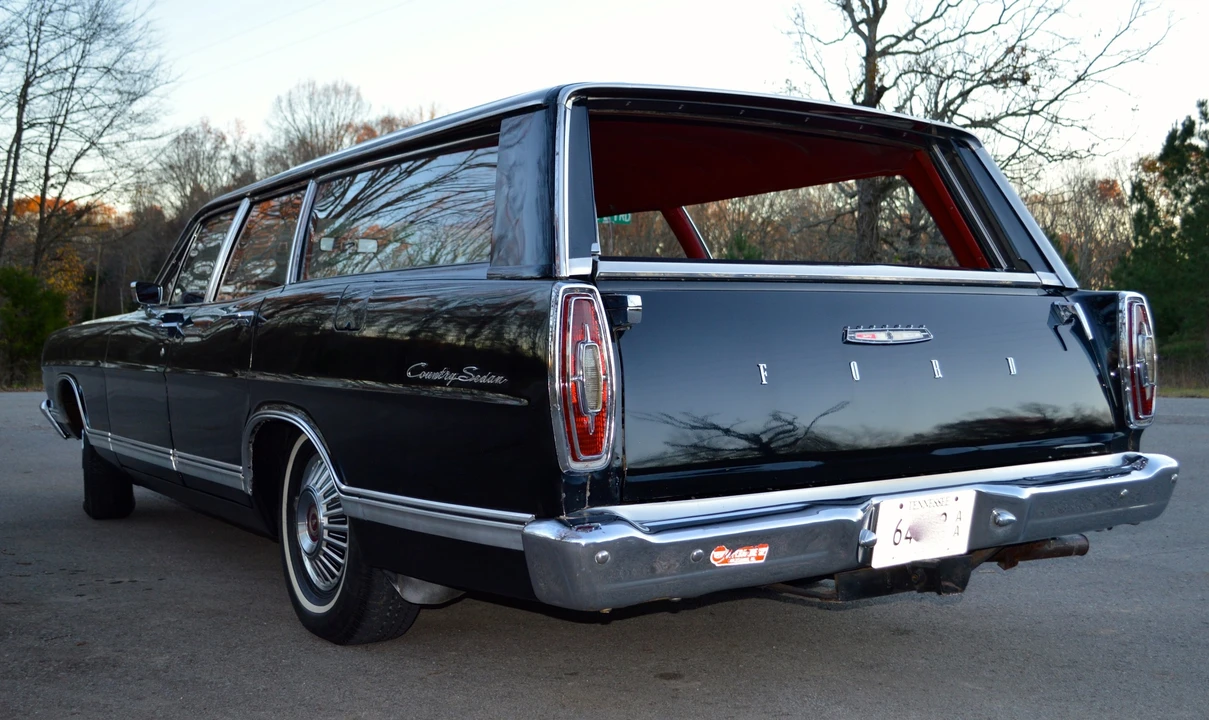 1967 Ford Country Sedan - Image 10 of 31