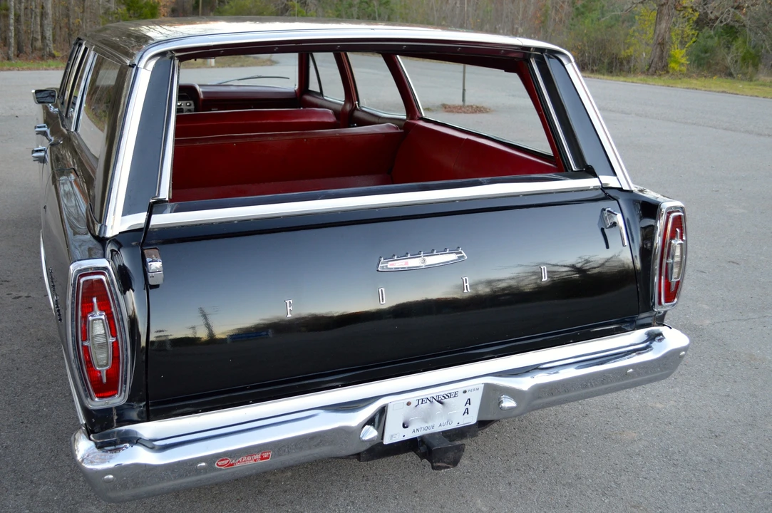 1967 Ford Country Sedan - Image 11 of 31