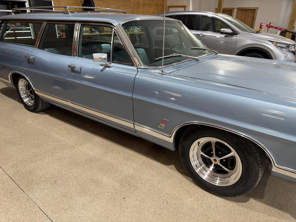 1967 Ford Country Sedan - Image 24 of 31