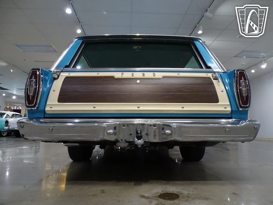 1967 Ford Country Squire - Image 15 of 21