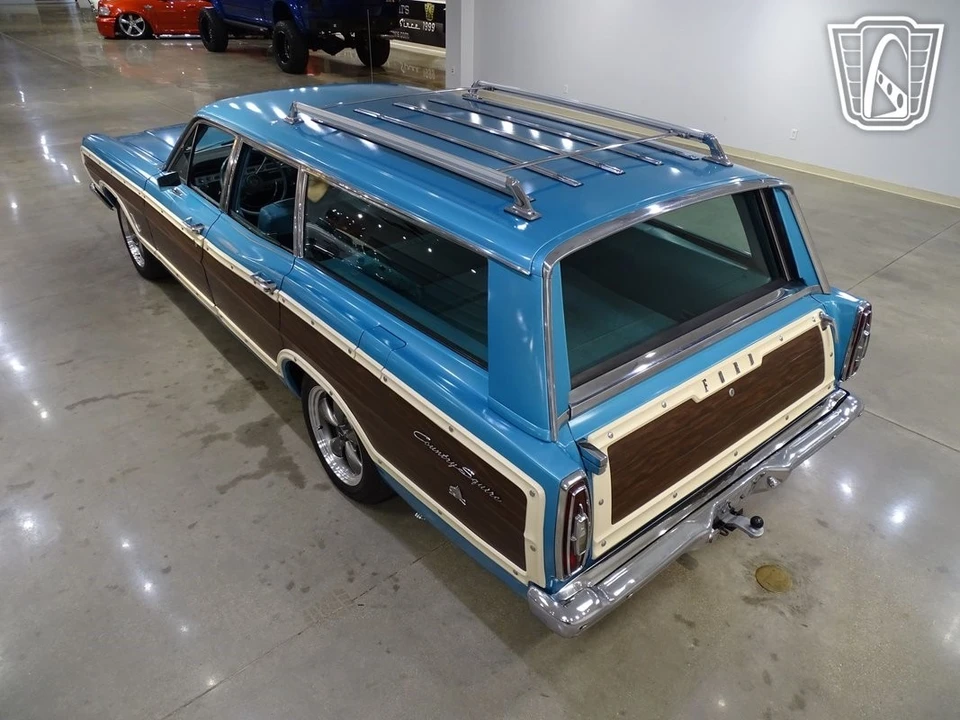 1967 Ford Country Squire - Image 10 of 21