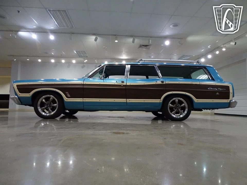 1967 Ford Country Squire - Image 8 of 12