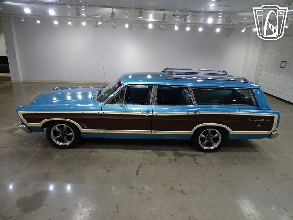1967 Ford Country Squire - Image 7 of 21