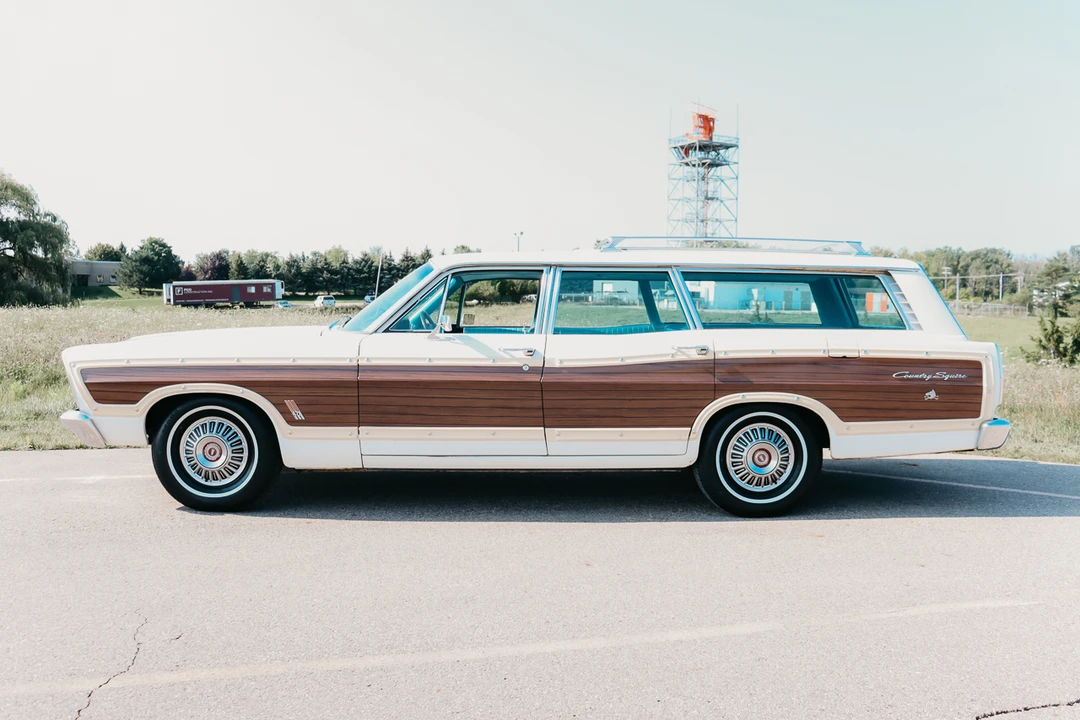 1967 Ford Country Squire - Image 5 of 31