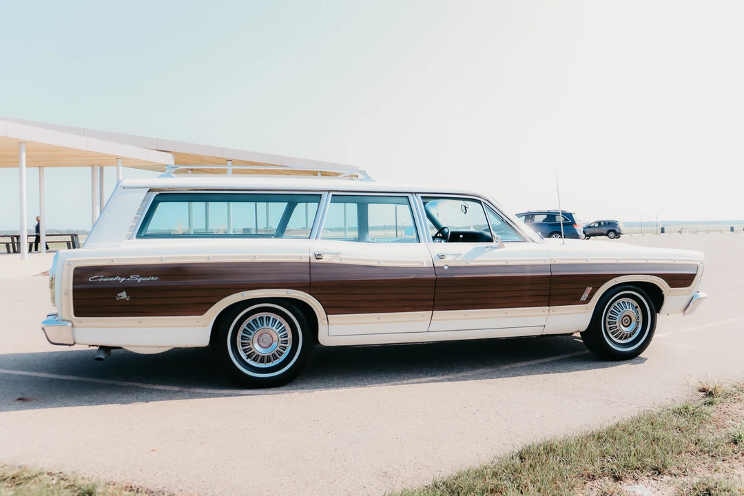 1967 Ford Country Squire - Image 9 of 31