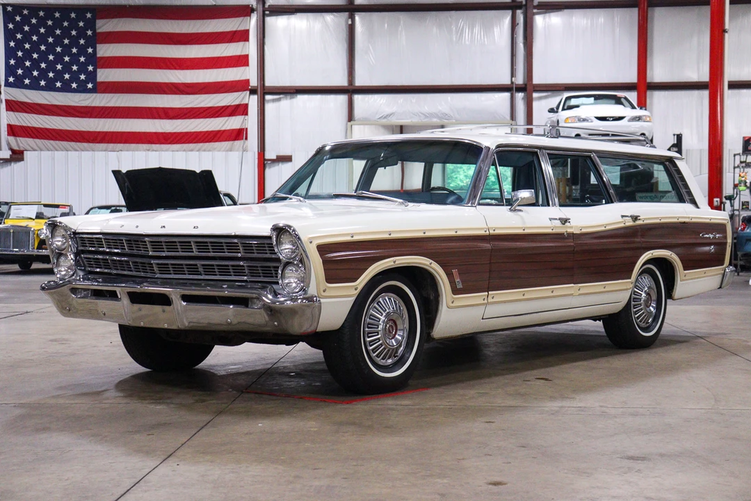 1967 Ford Country Squire - Image 14 of 31