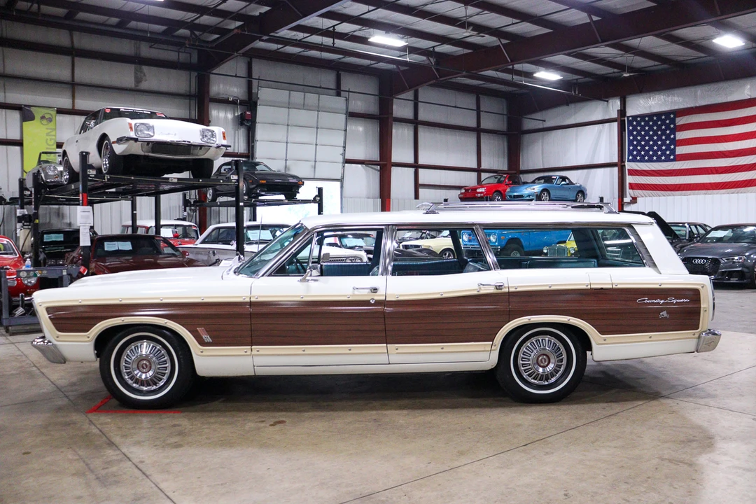 1967 Ford Country Squire - Image 15 of 31