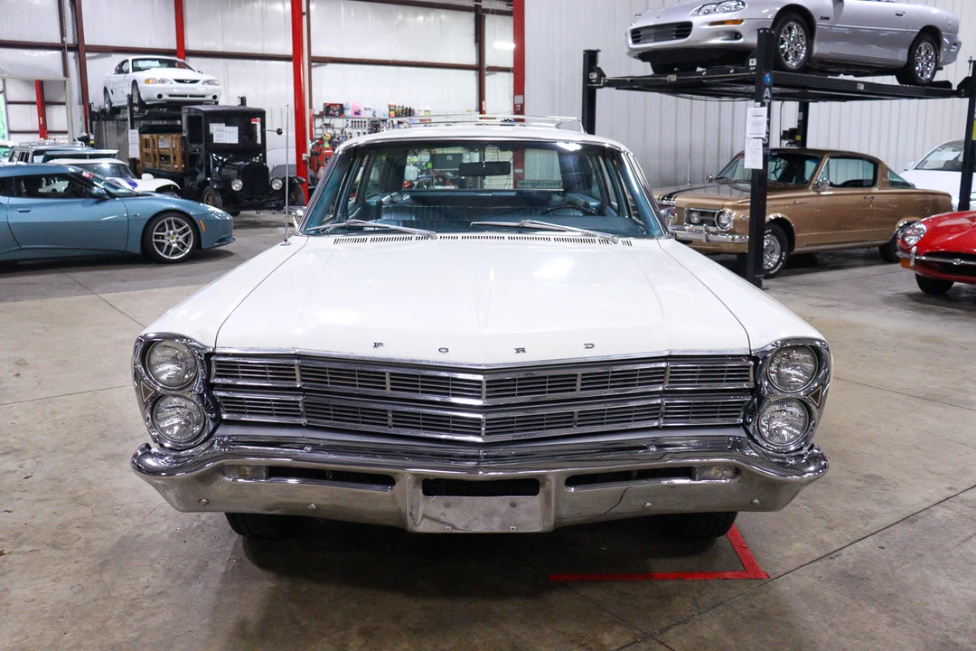 1967 Ford Country Squire - Image 13 of 31