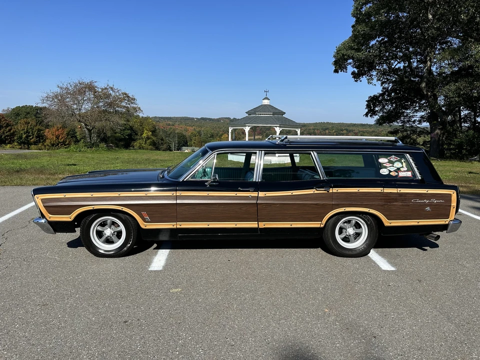 1967 Ford Country Squire - Image 8 of 31