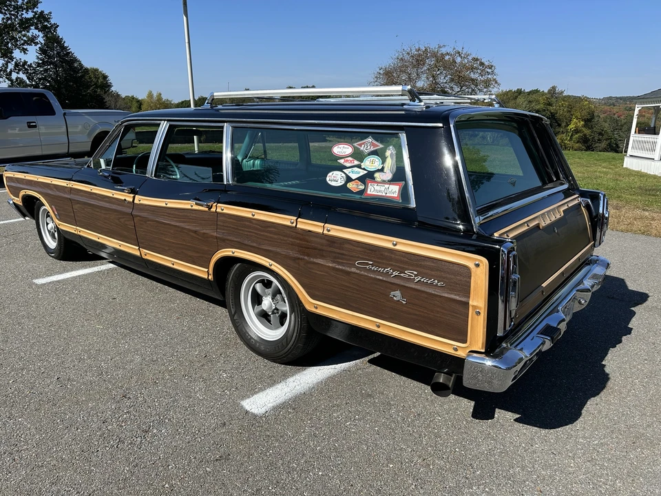 1967 Ford Country Squire - Image 10 of 31