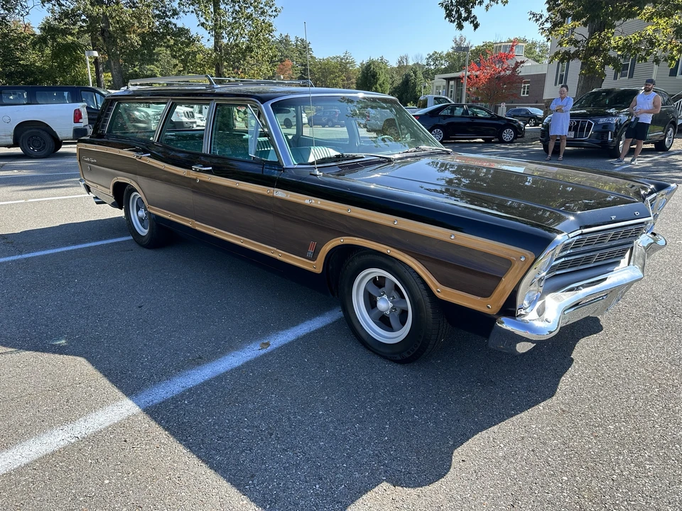 1967 Ford Country Squire - Image 2 of 31