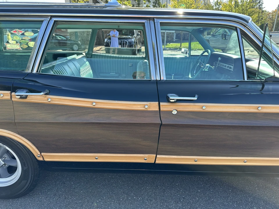 1967 Ford Country Squire - Image 15 of 31