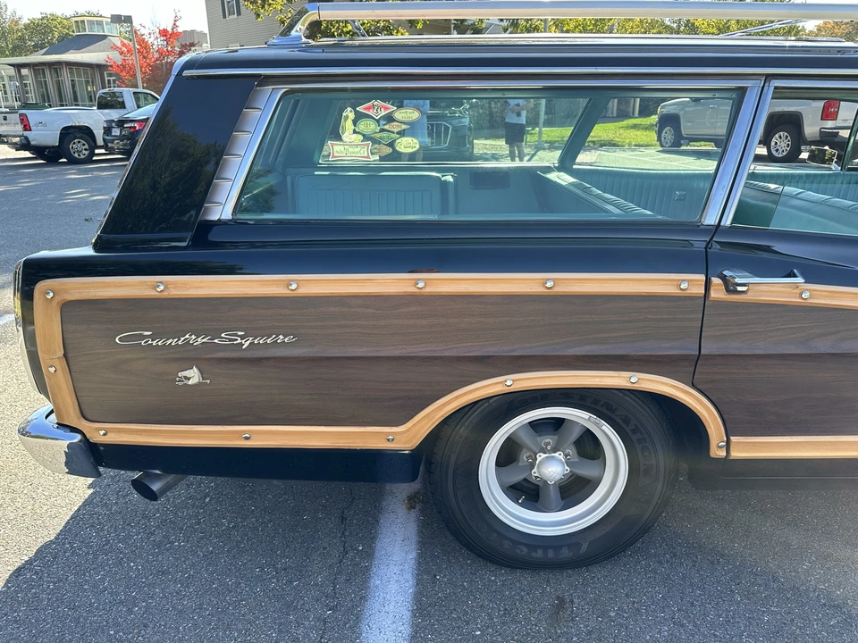 1967 Ford Country Squire - Image 14 of 31