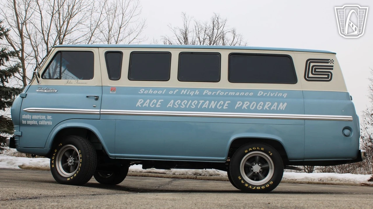 1967 Ford Econoline Van - Image 7 of 12