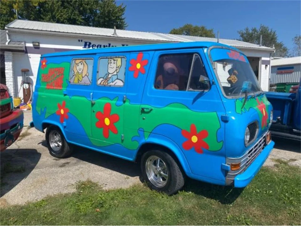 1967 Ford Econoline Van - Image 13 of 16