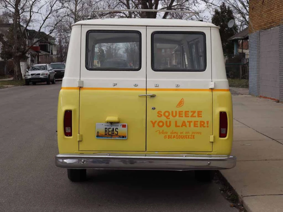 1967 Ford Econoline Van - Image 18 of 31