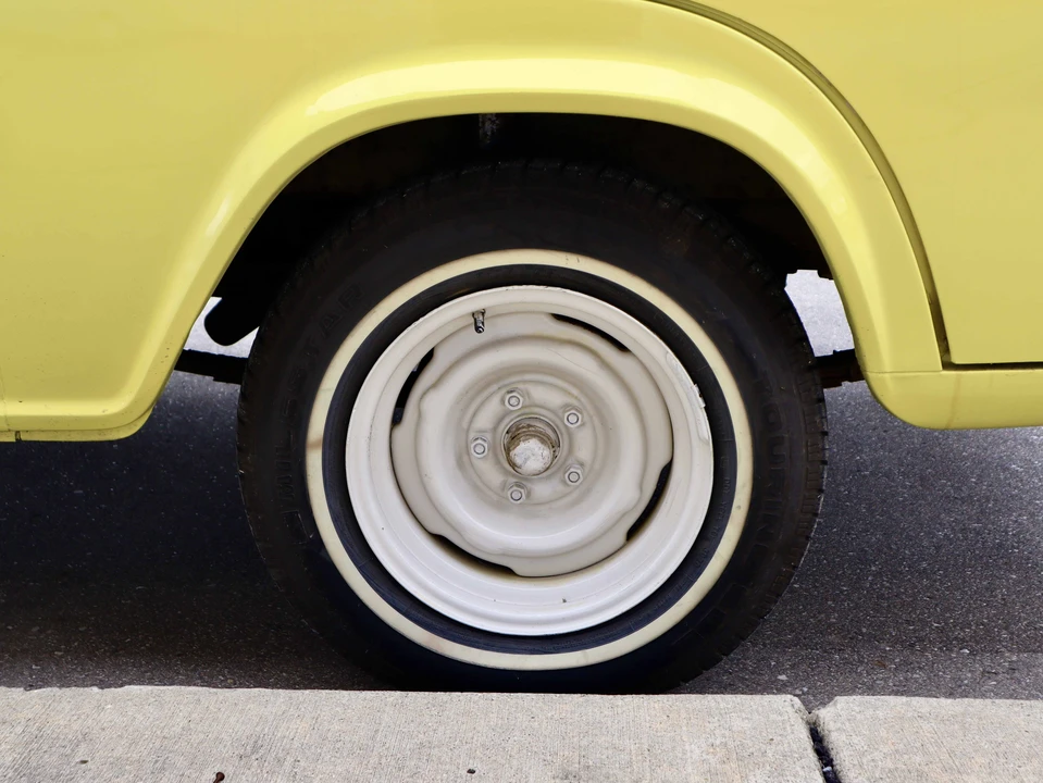 1967 Ford Econoline Van - Image 30 of 31