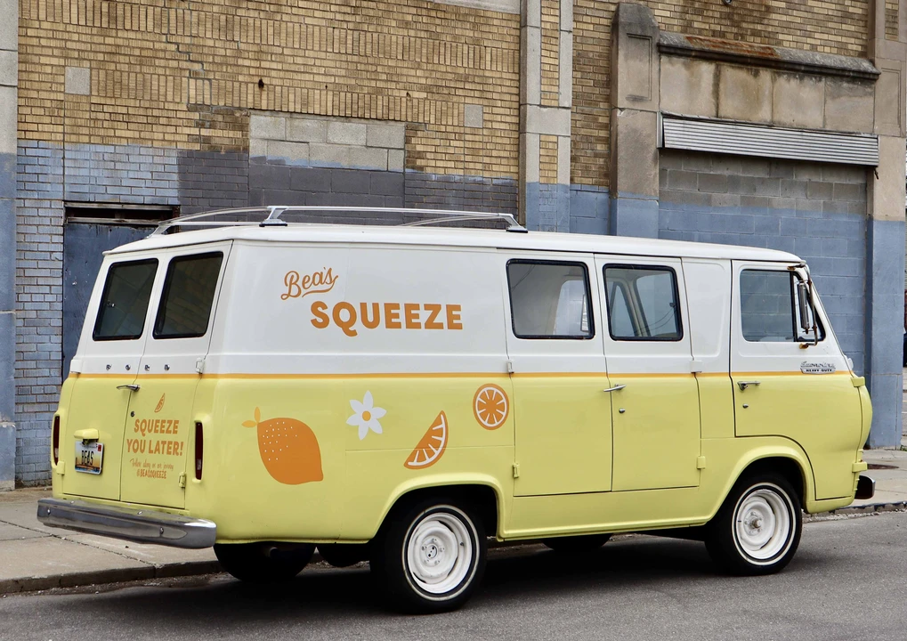 1967 Ford Econoline Van - Image 4 of 31