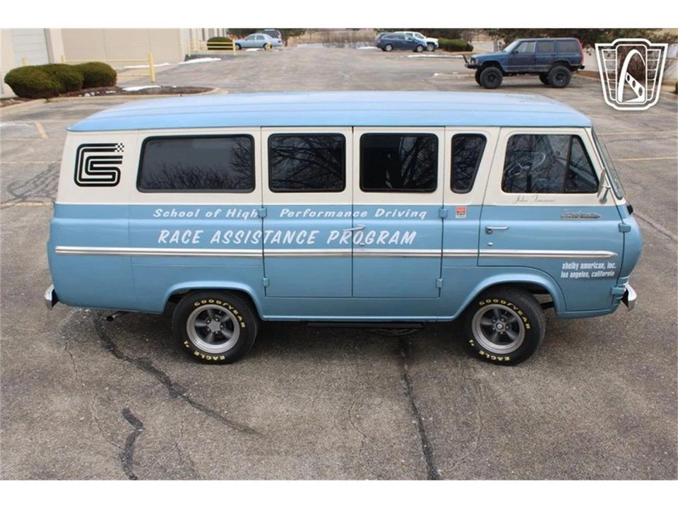 1967 Ford Econoline Van - Image 17 of 31