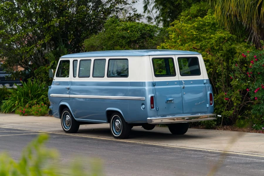 1967 Ford Econoline Van - Image 6 of 19