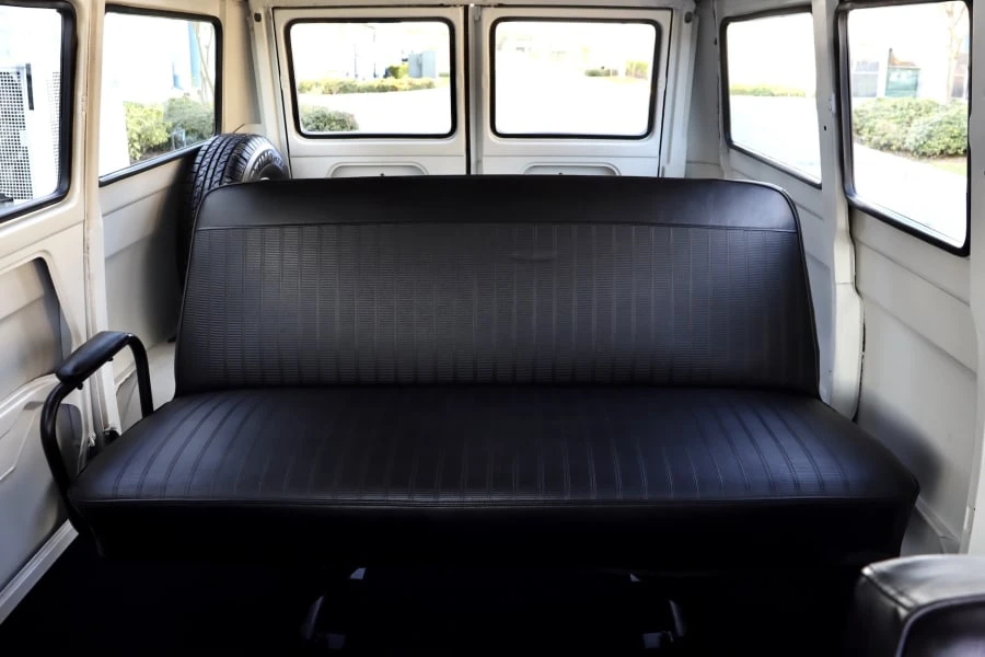 1967 Ford Econoline Van - Image 24 of 31