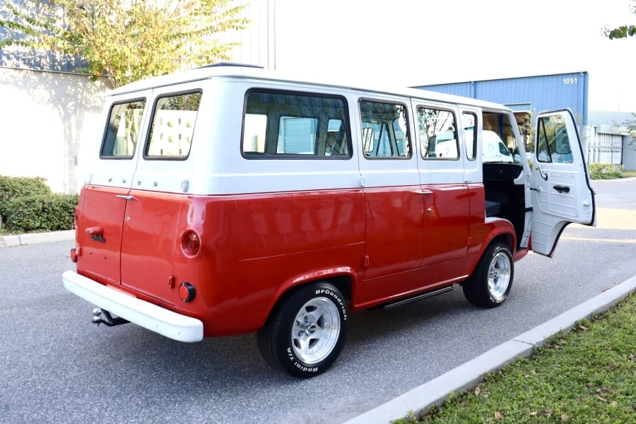 1967 Ford Econoline Van - Image 7 of 31