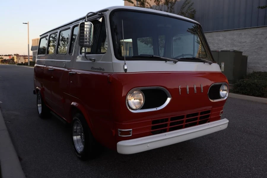 1967 Ford Econoline Van - Image 11 of 31