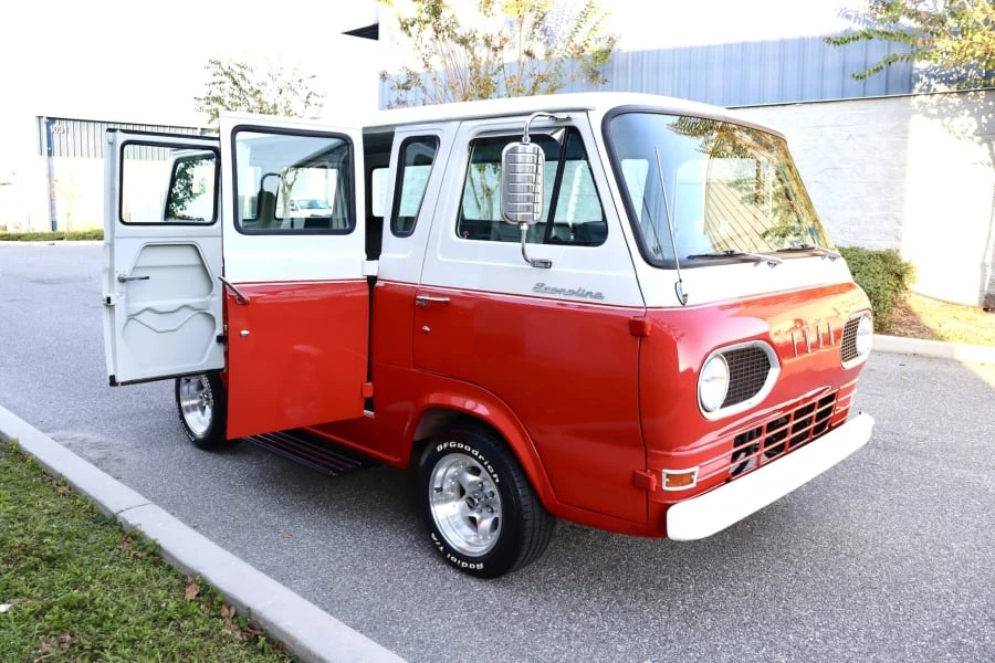1967 Ford Econoline Van - Image 10 of 31