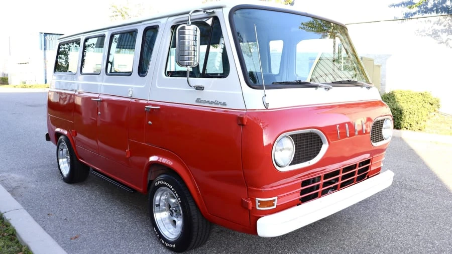 1967 Ford Econoline Van - Image 4 of 31