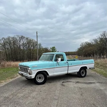 1967 Ford F-250 HD Long Bed