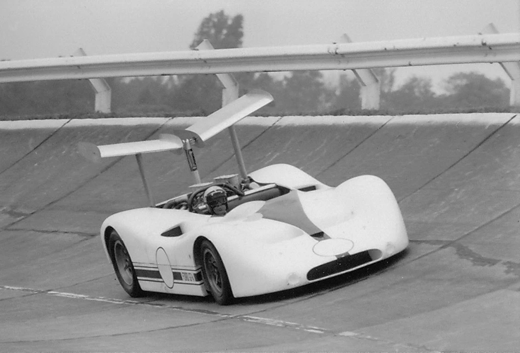 1967 Ford GT40 - Image 2 of 31