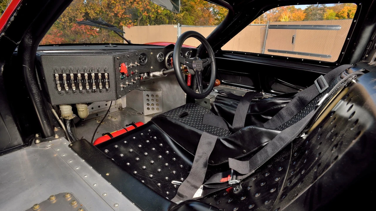 1967 Ford GT40 - Image 4 of 31