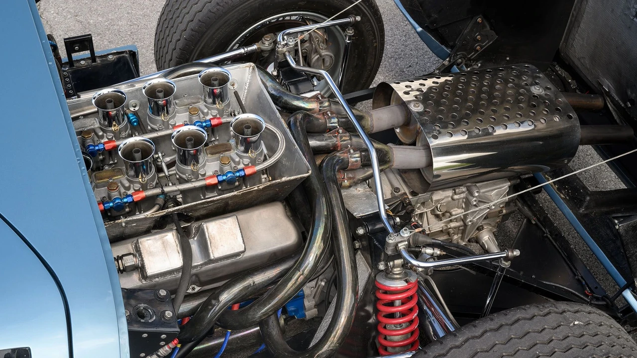 1967 Ford GT40 - Image 8 of 31
