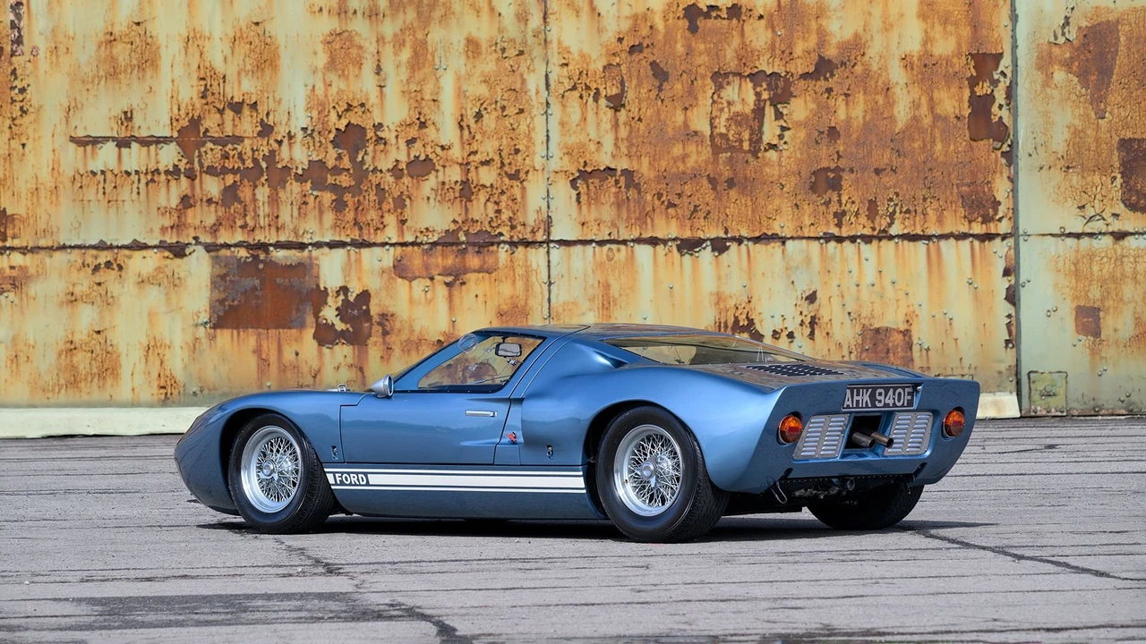 1967 Ford GT40 - Image 16 of 31