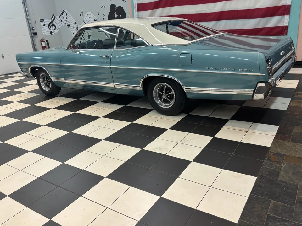 1967 Ford Galaxie 3rd Gen - Image 25 of 31