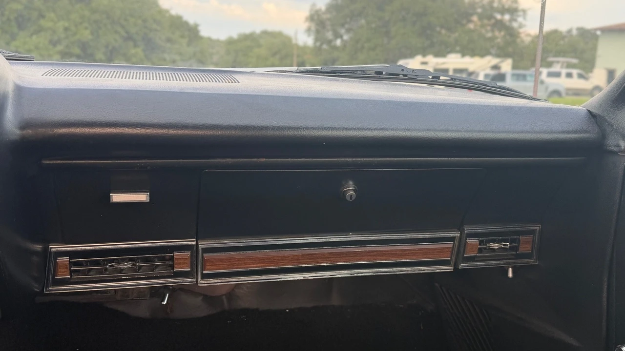1967 Ford Galaxie 3rd Gen - Image 13 of 31