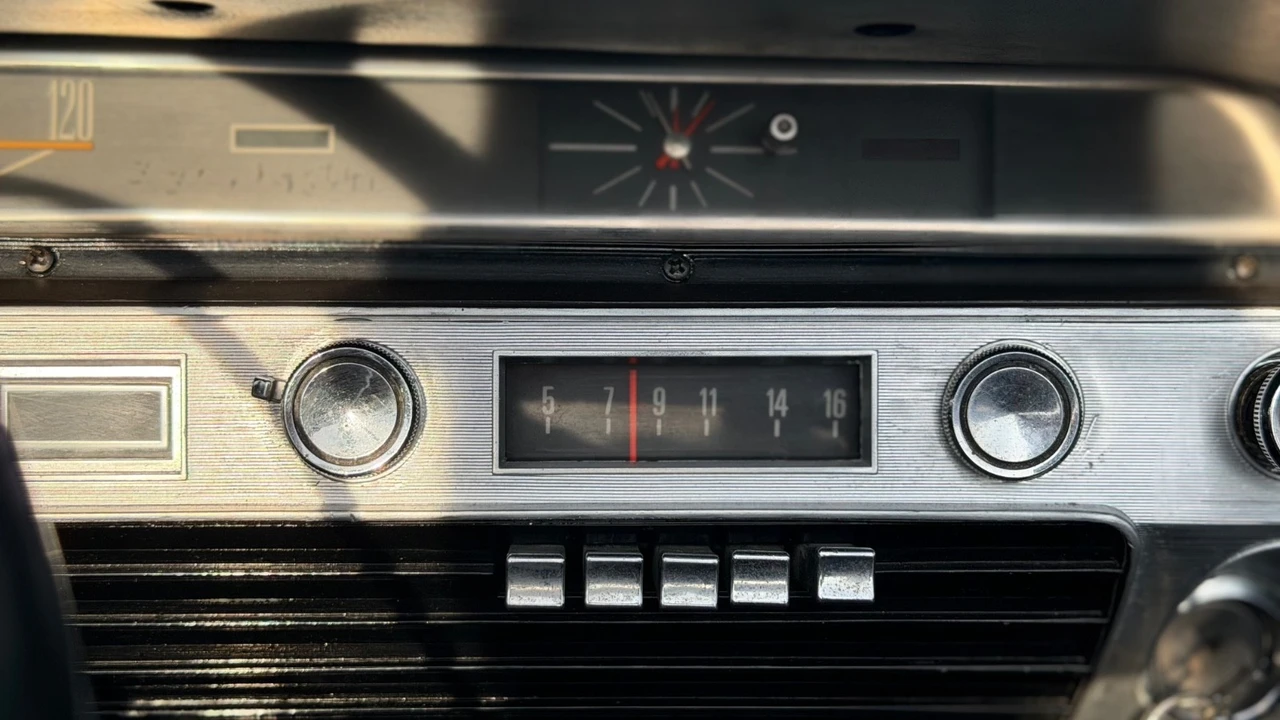 1967 Ford Galaxie 3rd Gen - Image 15 of 31