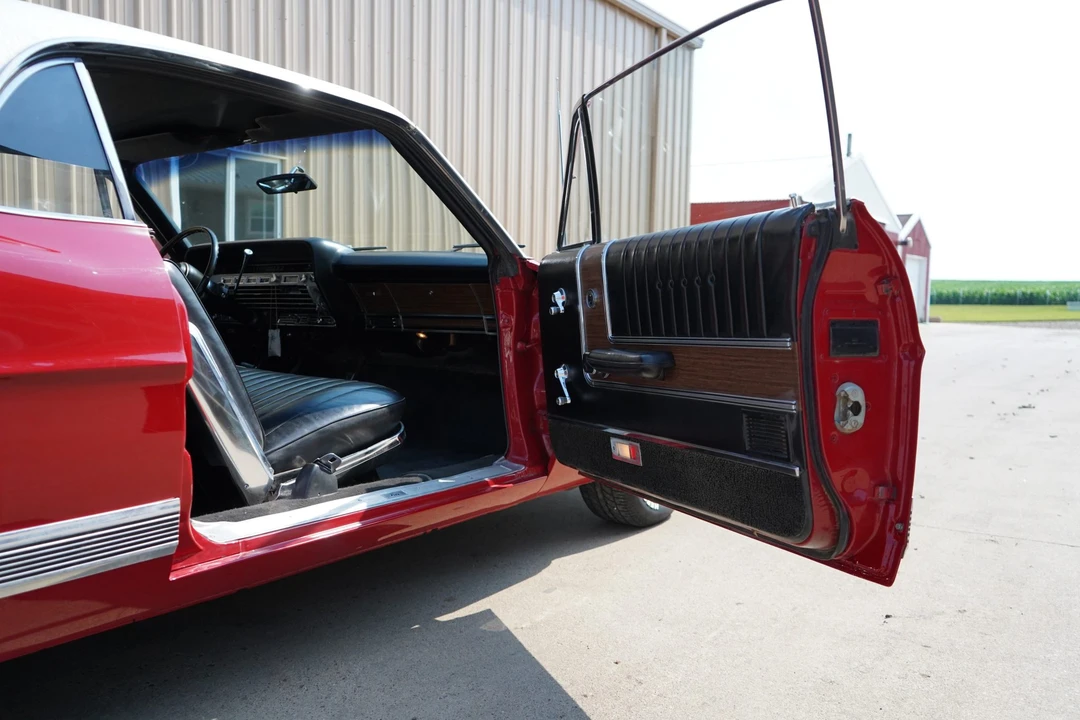 1967 Ford Galaxie 3rd Gen - Image 25 of 31