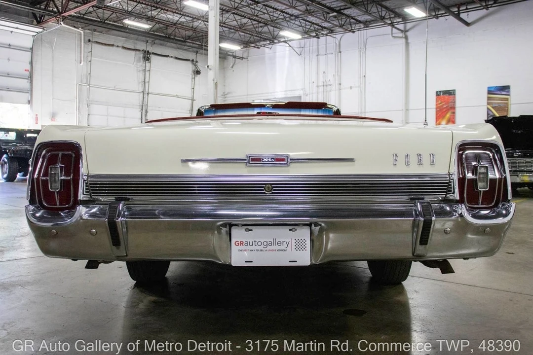1967 Ford Galaxie 3rd Gen - Image 7 of 12