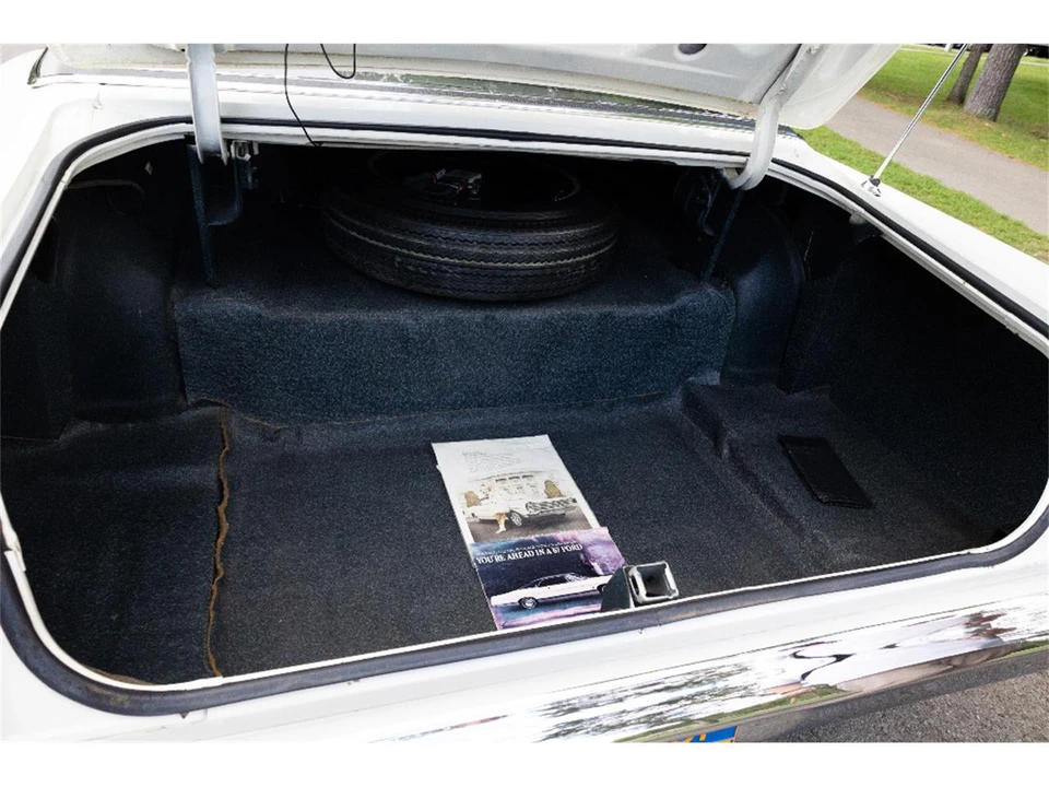 1967 Ford LTD - Image 16 of 31