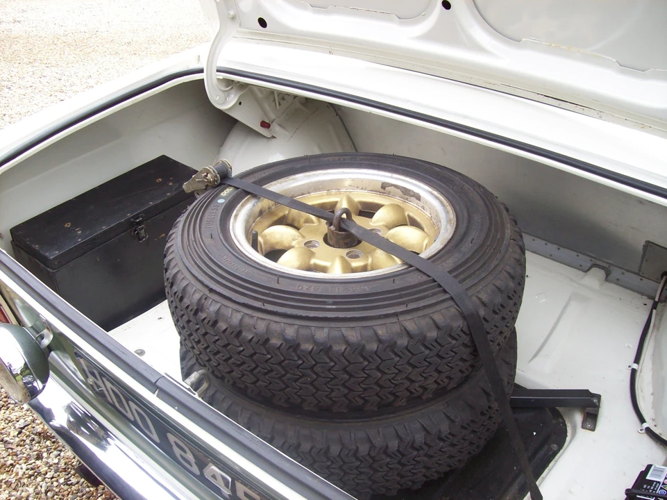 1967 Ford Cortina - Image 6 of 7