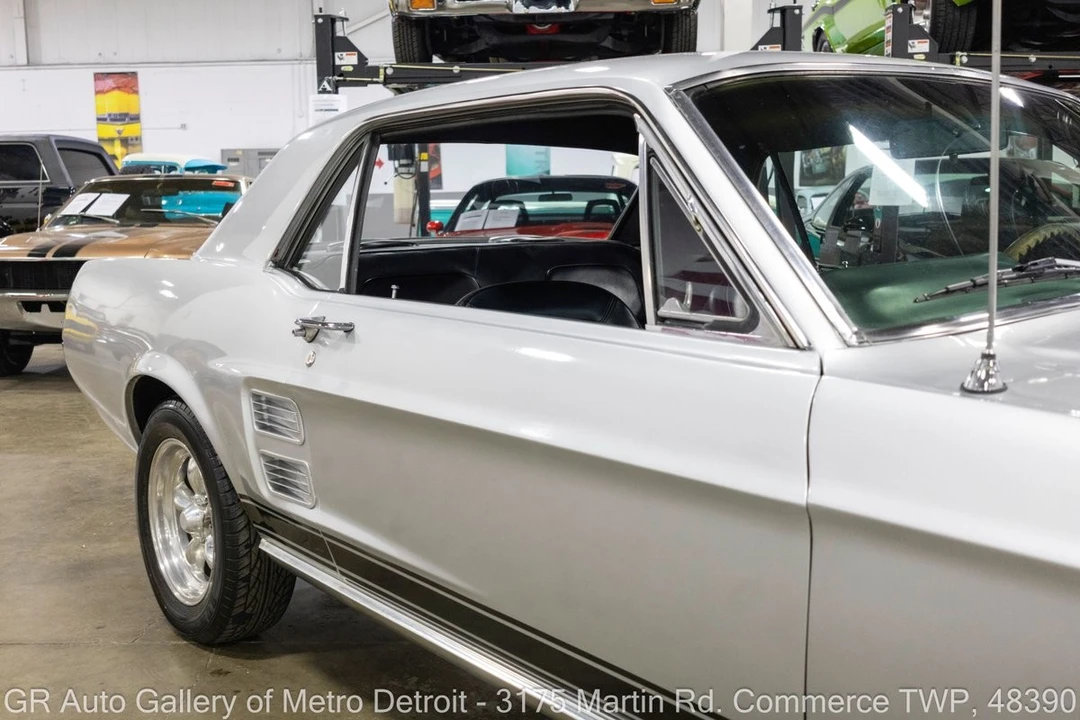 1967 Ford Mustang 1st Gen (1967-1968) - Image 24 of 31