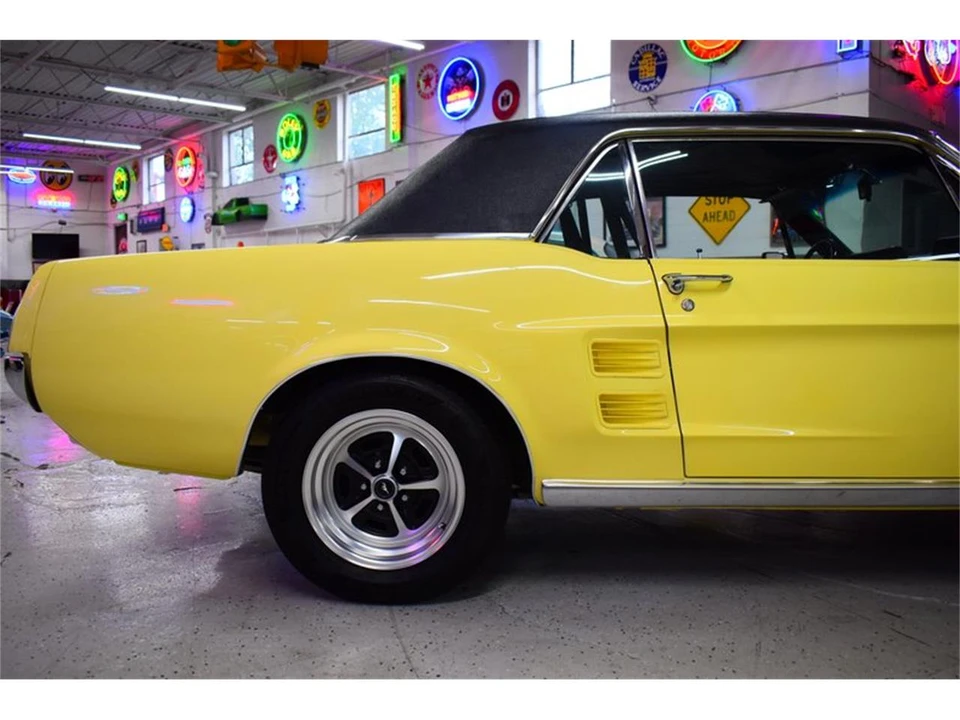 1967 Ford Mustang 1st Gen (1967-1968) - Image 5 of 31