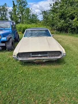 1967 Ford Thunderbird