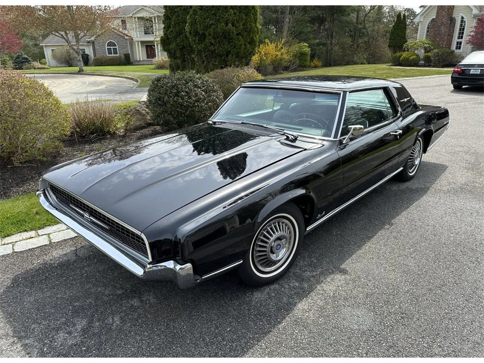 1967 Ford Thunderbird 5th Gen - Image 2 of 31